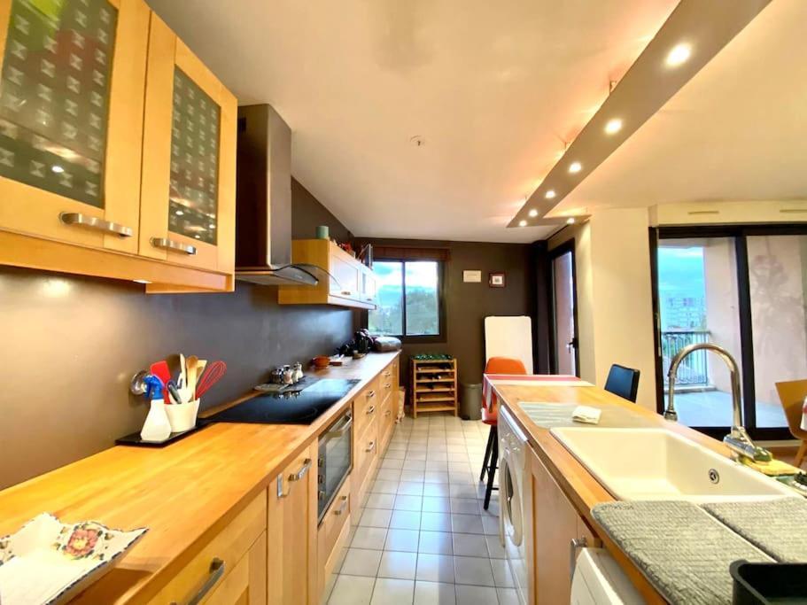 Le Garonne - Appartement 2 Chambres & Parking Тулуза Екстер'єр фото